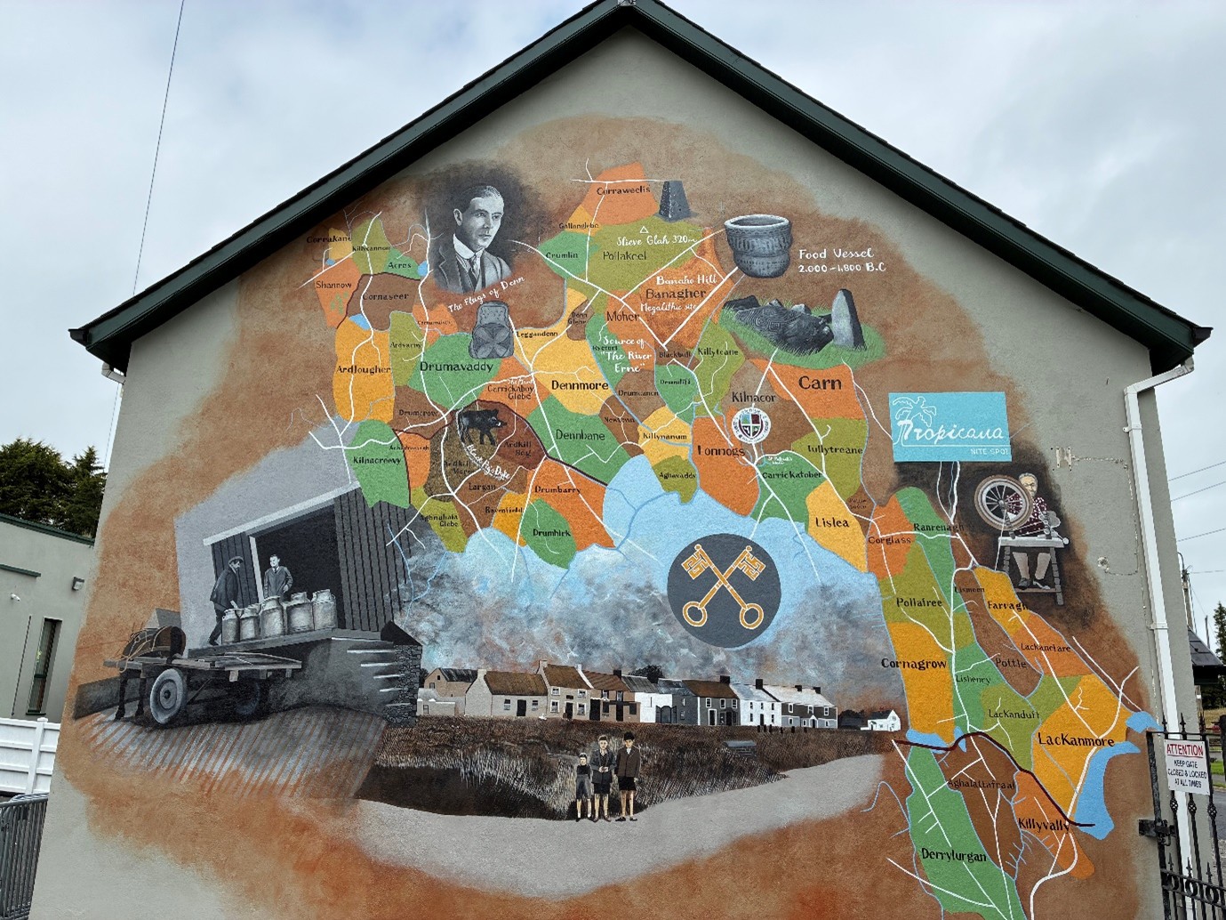 Community Mural - Denn Development Association  thumbnail image